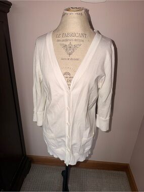 White cardigan 3/4 sleeve